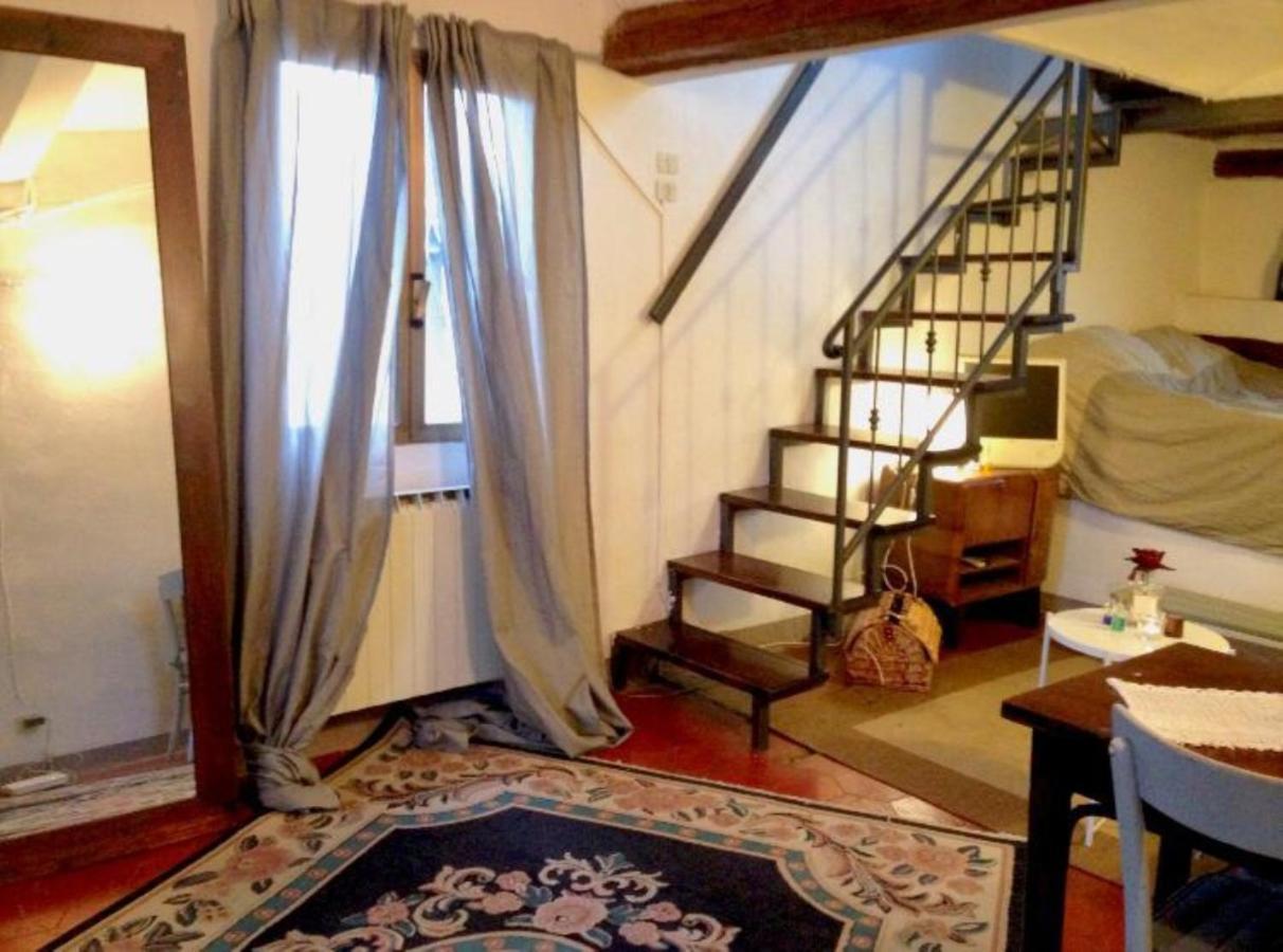 Romantico Attichino Con Terrazzo Vista Duomo !! Floransa Dış mekan fotoğraf
