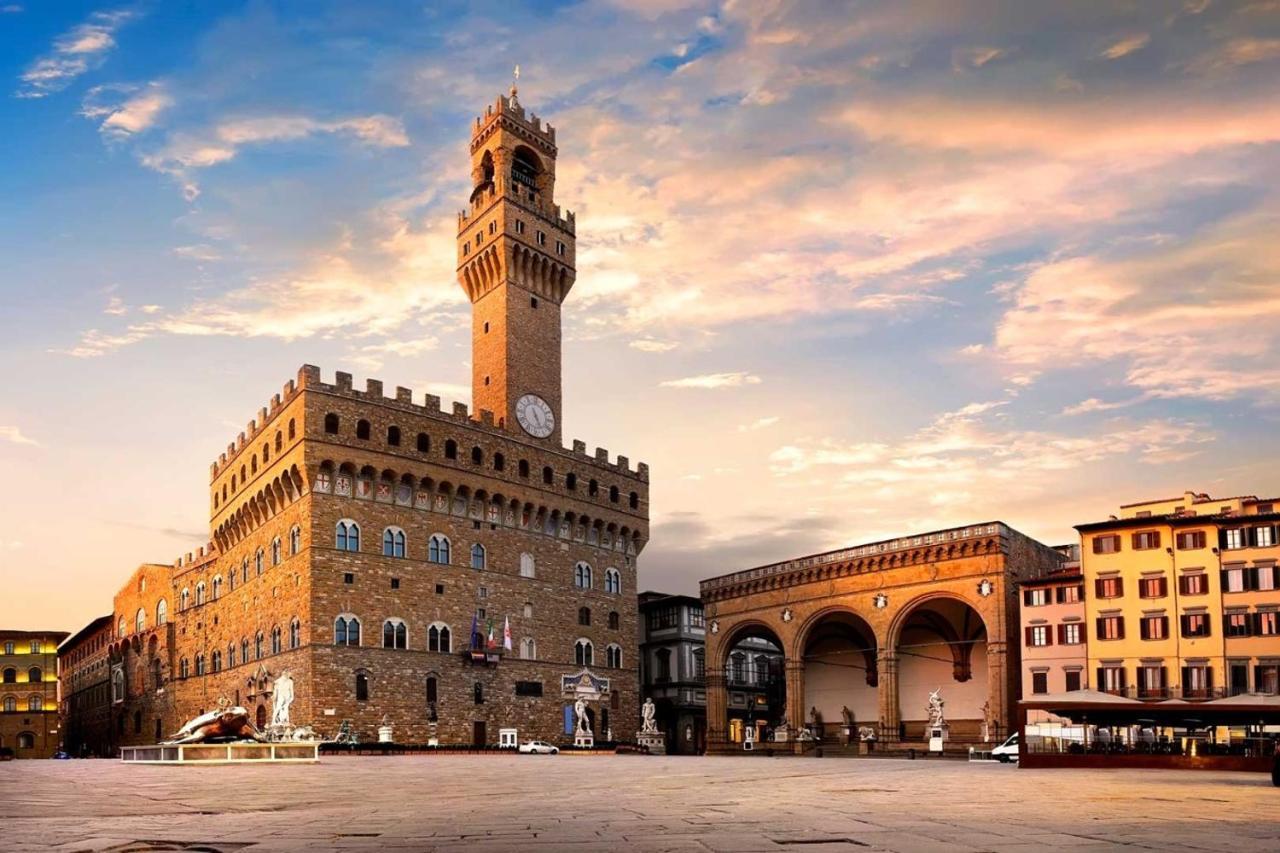 Romantico Attichino Con Terrazzo Vista Duomo !! Floransa Dış mekan fotoğraf
