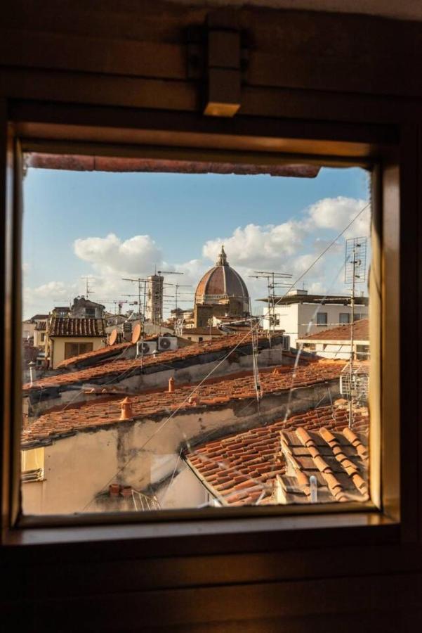 Romantico Attichino Con Terrazzo Vista Duomo !! Floransa Dış mekan fotoğraf